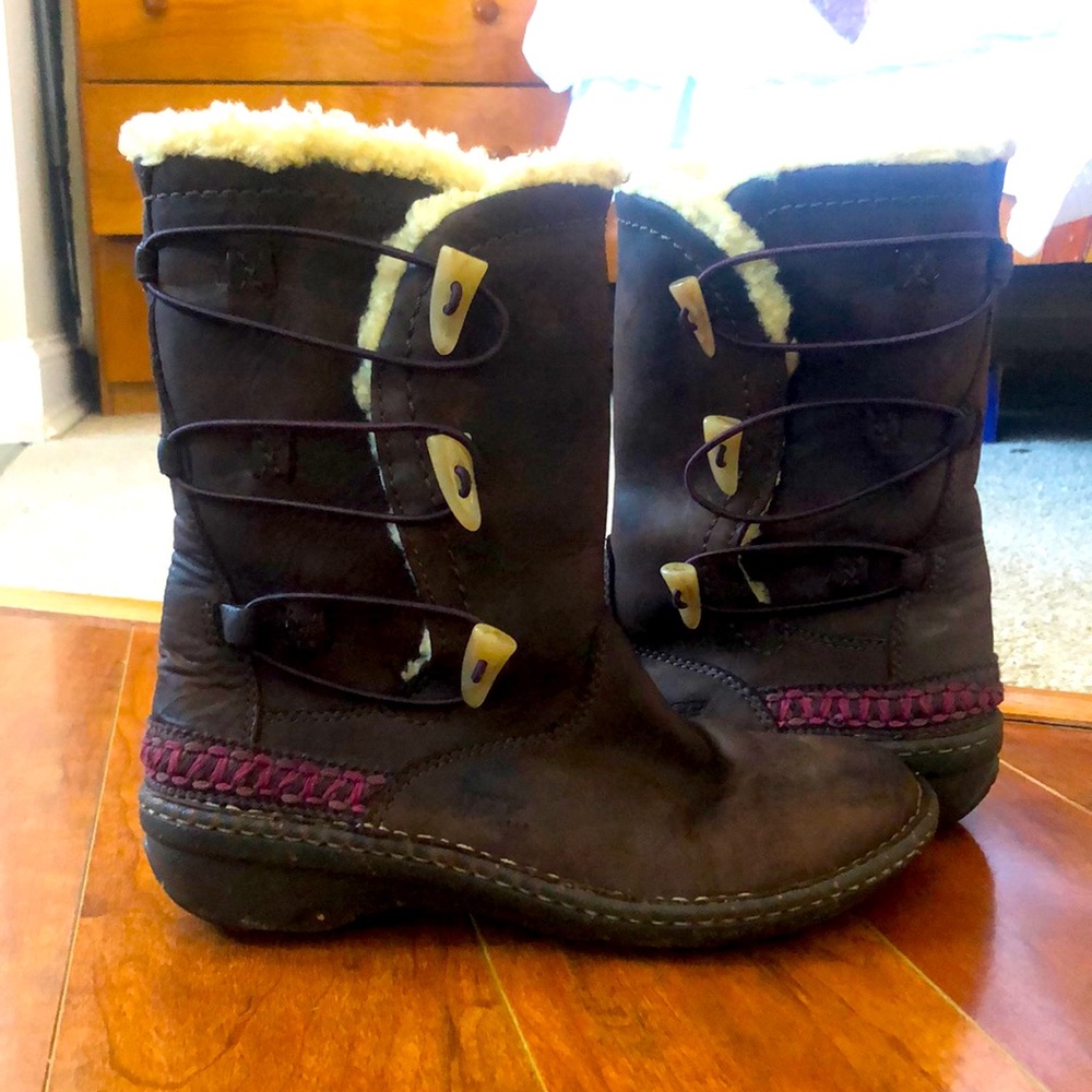 Ugg sheepskin boots